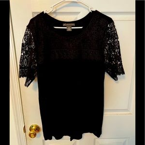 Black lace short sleeve top